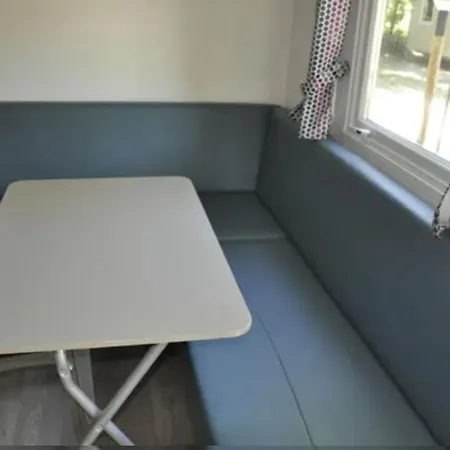 Mobil-home Spacieux 8 Pers. Avec Terrasse - Api-1-52-1691